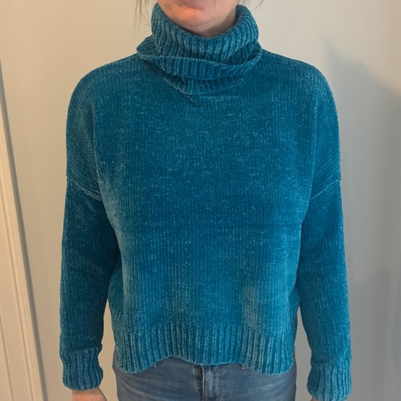 Lovers + Friends Lime Geneva Chenille Sweater XS - Picture 2 of 8